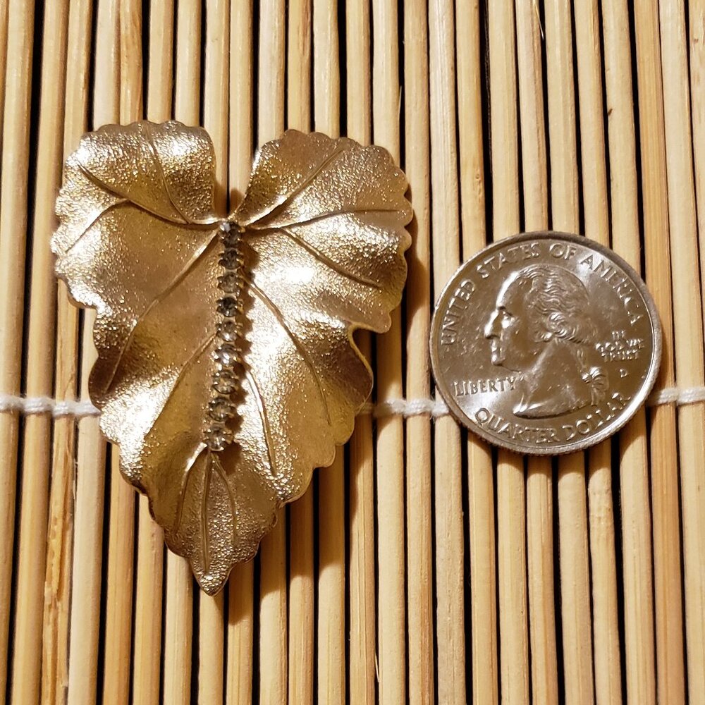 Vintage Brushed Gold Leaf Brooch With Rhinestones.